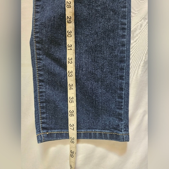 Torrid Womens Dark Blue 5 Pocket Jeans Size 22 Short - Picture 10 of 12